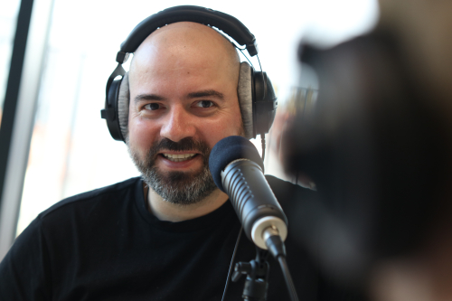 Andreas Neubauer beim Podcasten