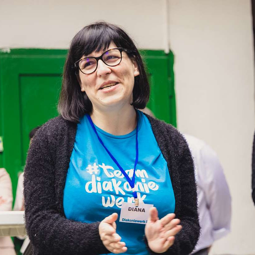 Diana Mocan leitet das Betreute Wohnen in Sibiu, Rumänien