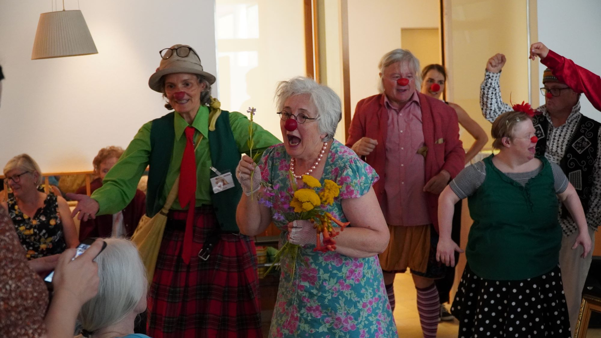 Clowns von Theater Malaria und CliniClowns in Senioreneinrichtungen