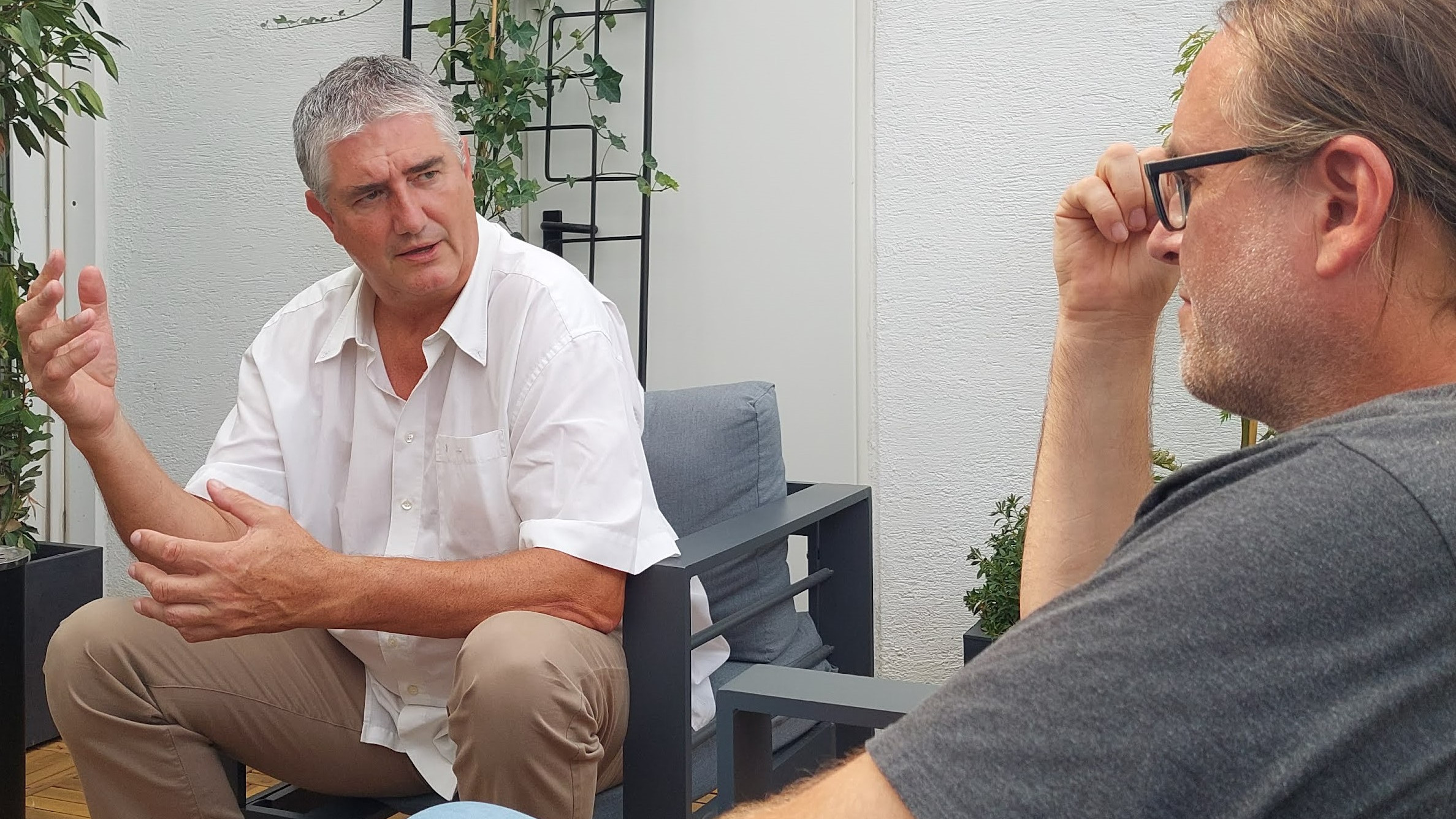Reinhard Koch, Biogas-Pionier aus Güssing/Burgenland im Interview mit Christoph Riedl, Diakonie Österreich