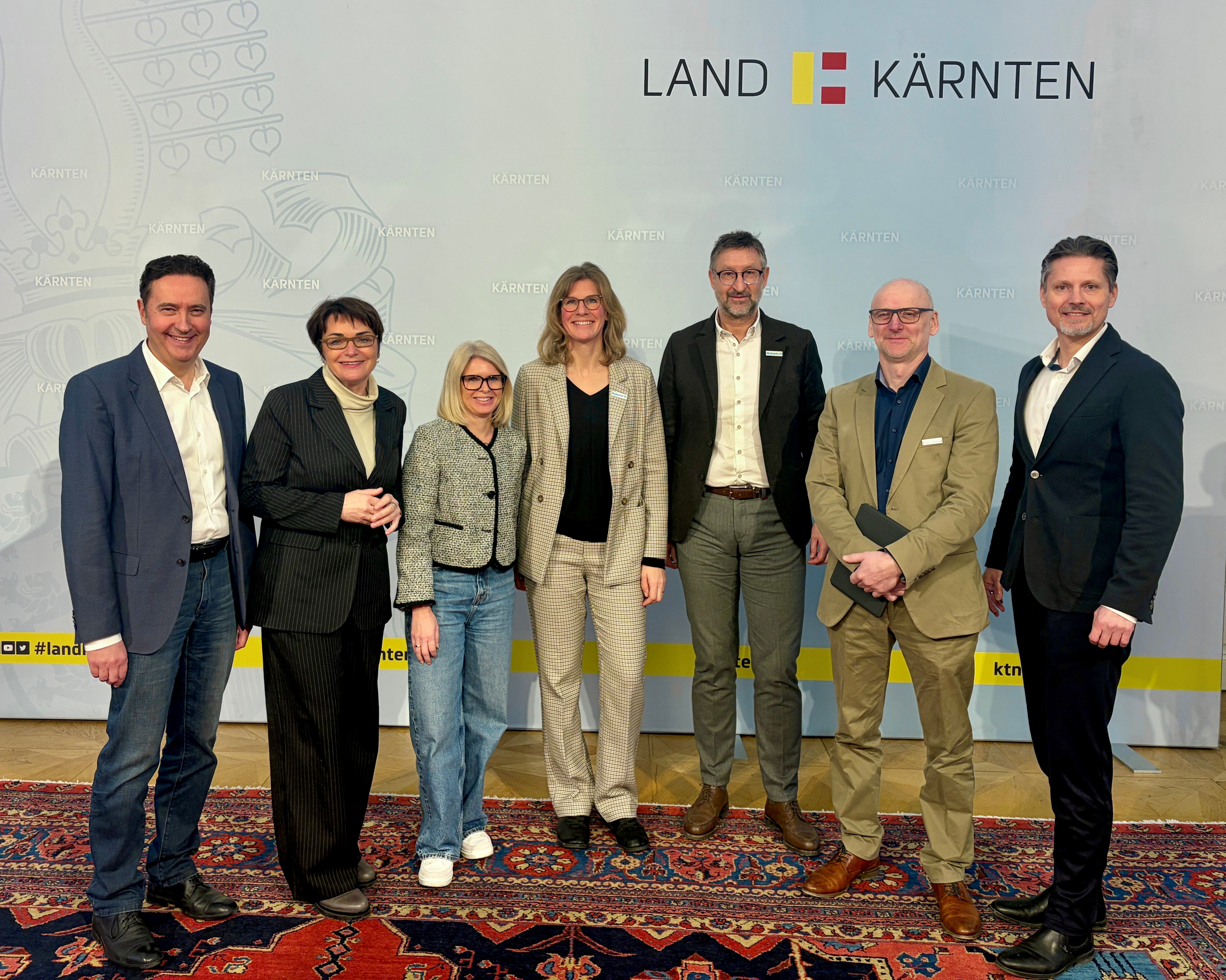 Personen am Foto v.l.n.r.: Georg Steiner, LR.in Beate Prettner, Andrea Klinglmair, Astrid Körner, Walter Pansi, Arnold Maier