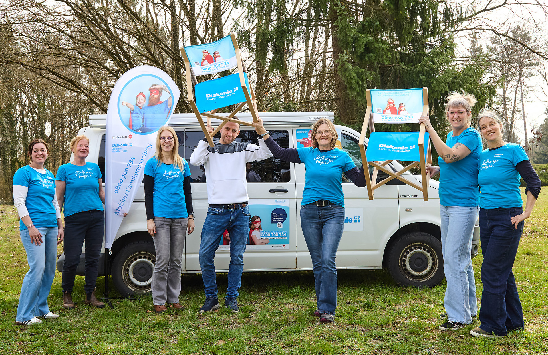 Der Beratungsbus des Mobilen Familiencoachings ist in Oberösterreich unterwegs und bietet Familien einen einfachen Zugang zu Beratungsgesprächen.
